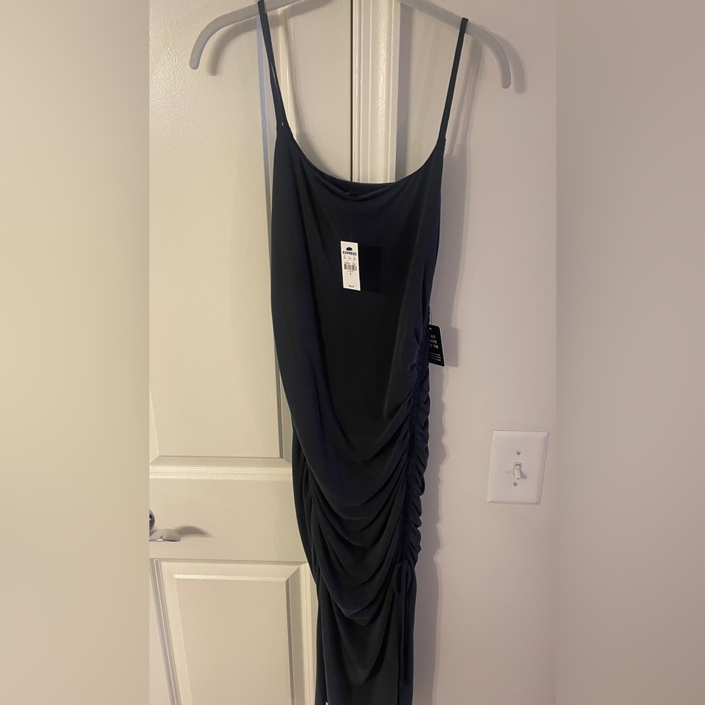 Express dress with drawstring